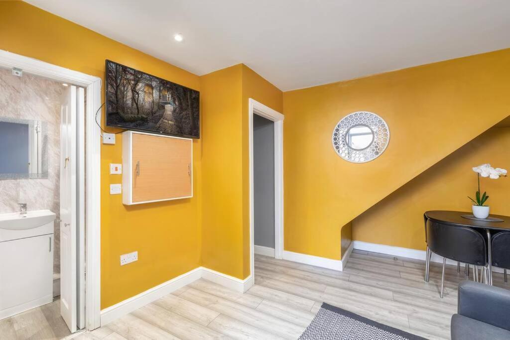 Luxury Living - Lovely 1 Bedroom Apartment Stockton-on-Tees Extérieur photo